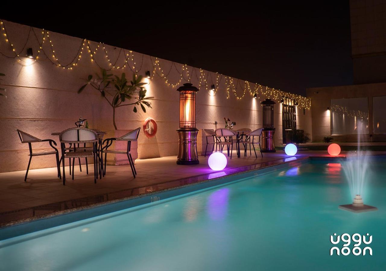 Noon Hotel Suites Khafji Bagian luar foto